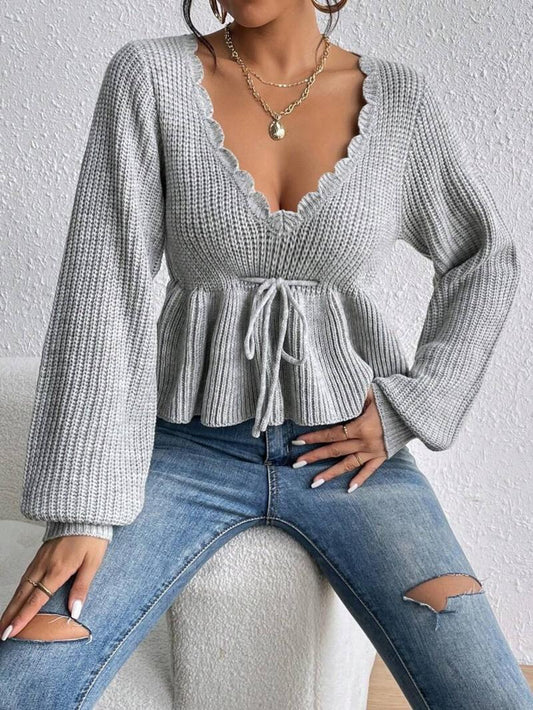 Chic Scalloped Knit Crop Top